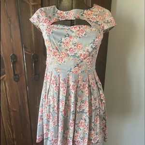 Lc Lauren Conrad size 8 floral dress
